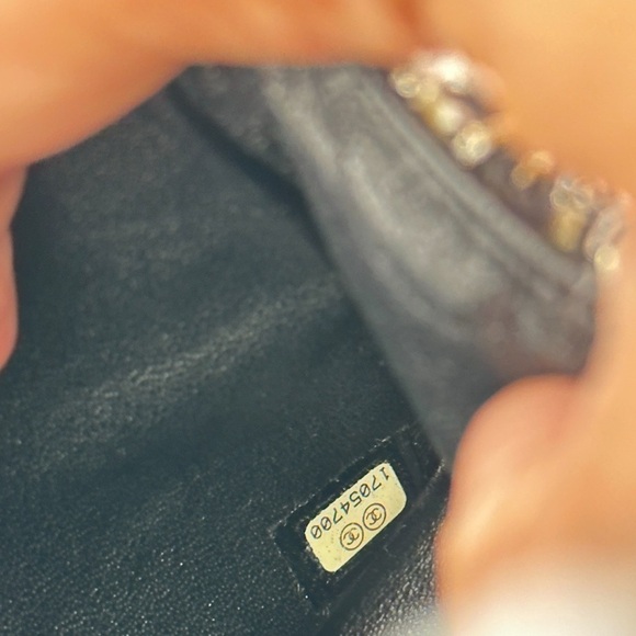 CHANEL Reissue 2.55 Flap Bag Tweed 226 - Picture 15 of 15